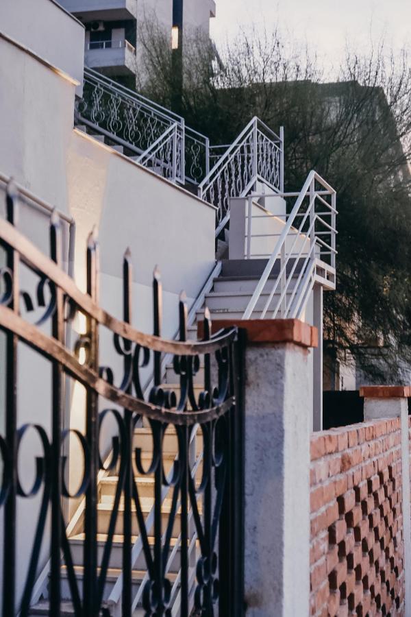 Apartments Mehmeti Vlore Ngoại thất bức ảnh