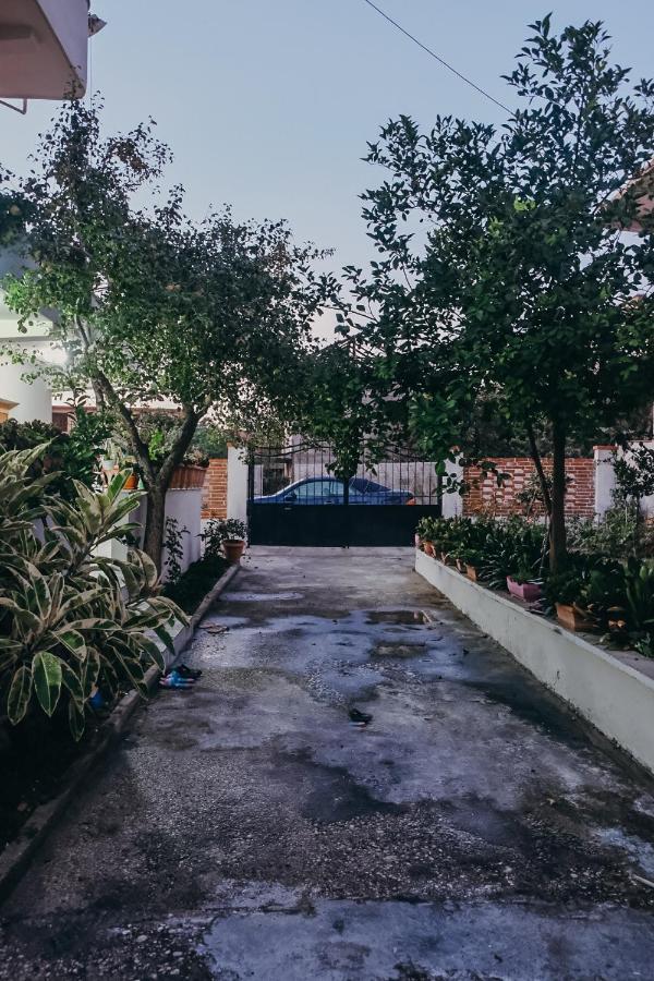 Apartments Mehmeti Vlore Ngoại thất bức ảnh