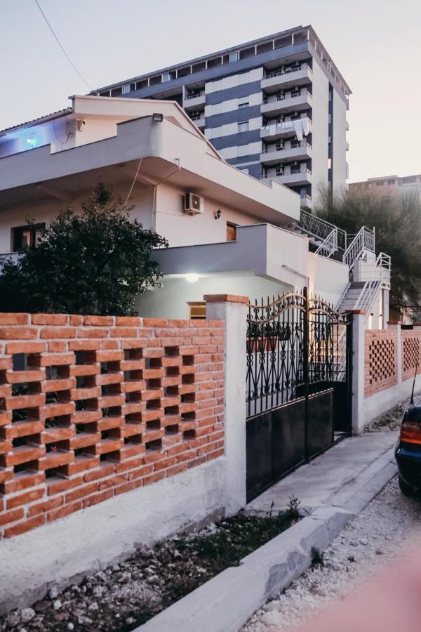 Apartments Mehmeti Vlore Ngoại thất bức ảnh
